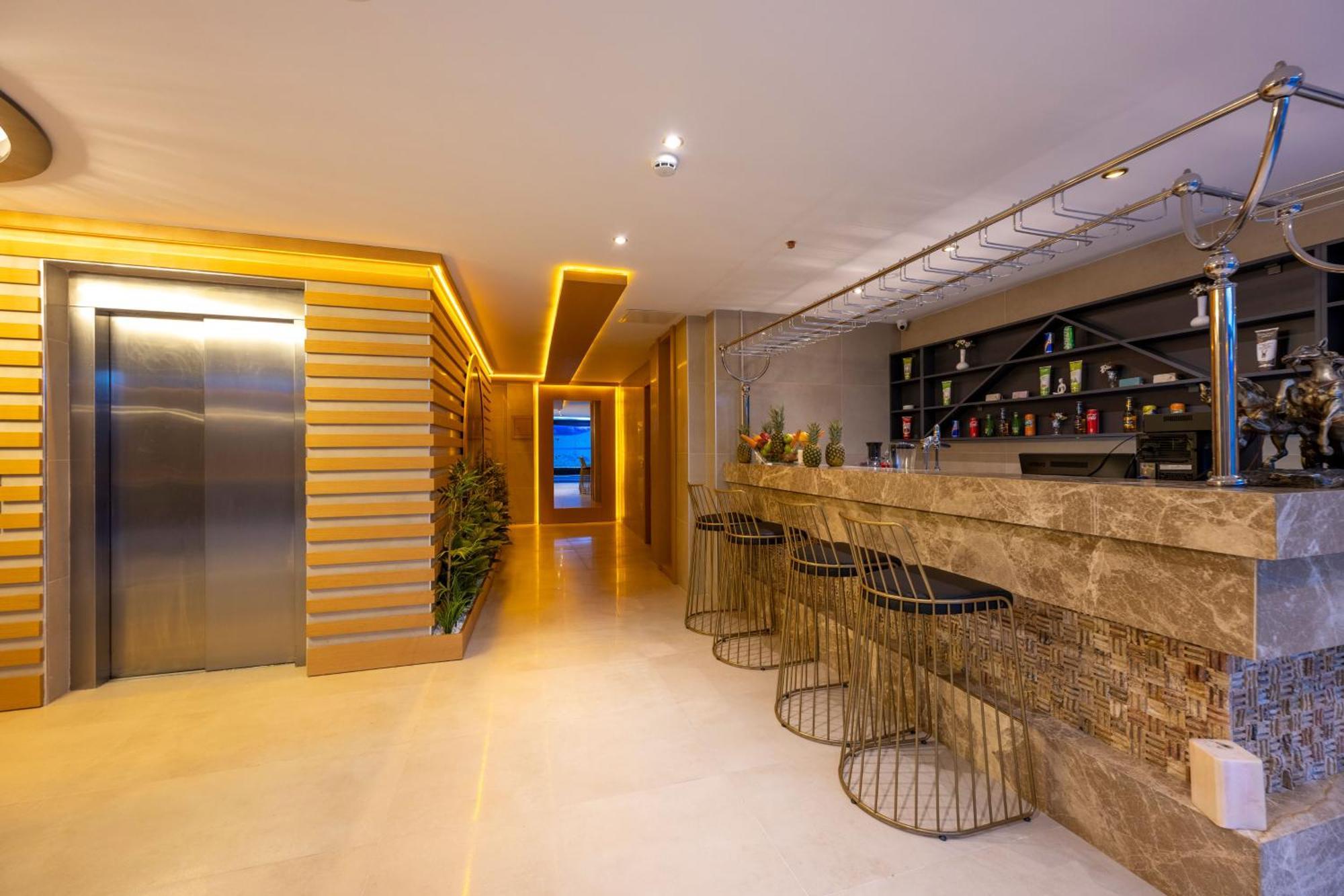 Freya Hotel Istanbul Bagian luar foto