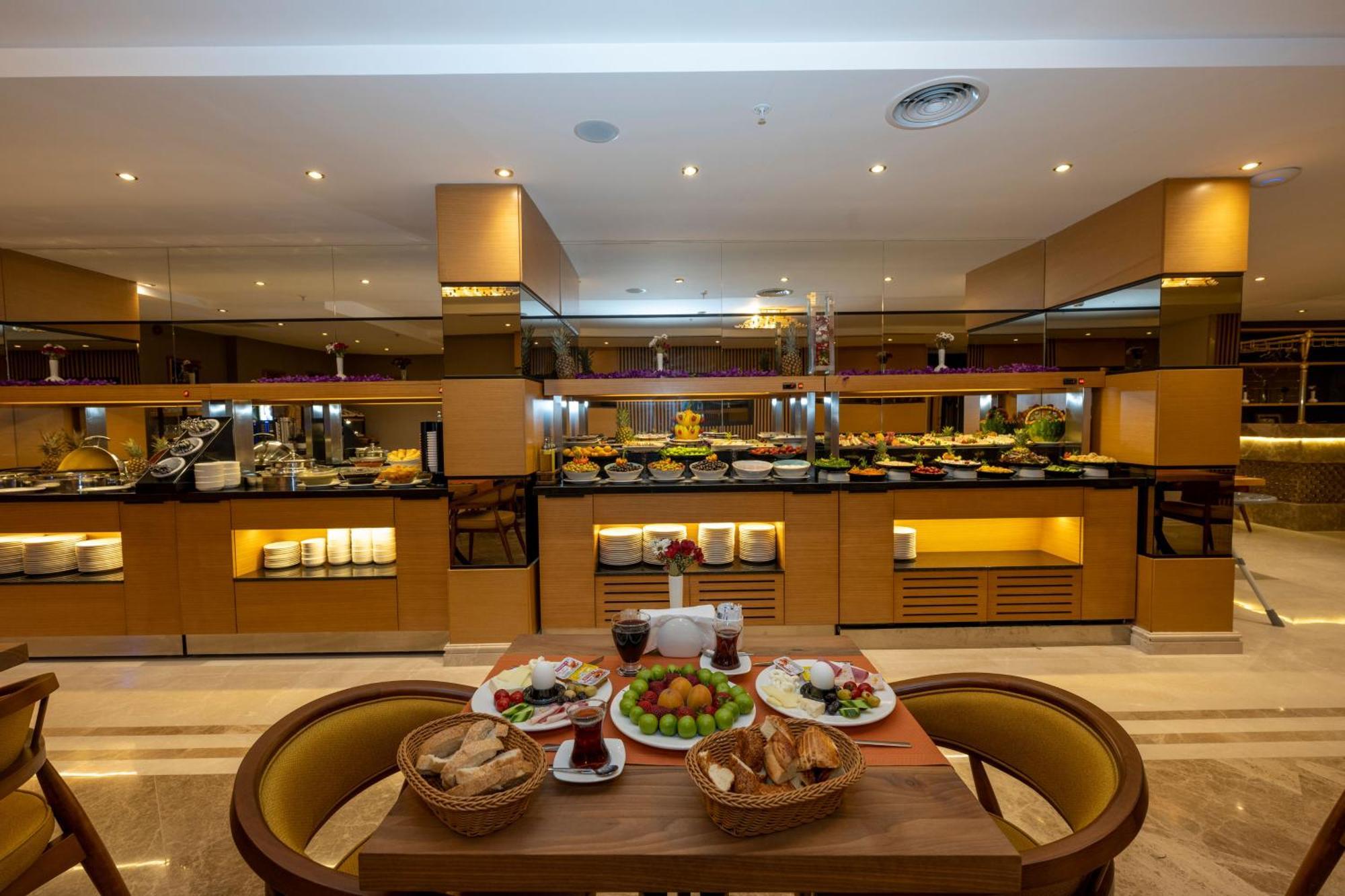 Freya Hotel Istanbul Bagian luar foto