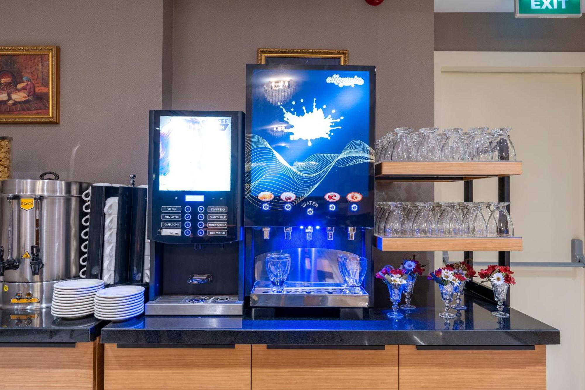 Freya Hotel Istanbul Bagian luar foto