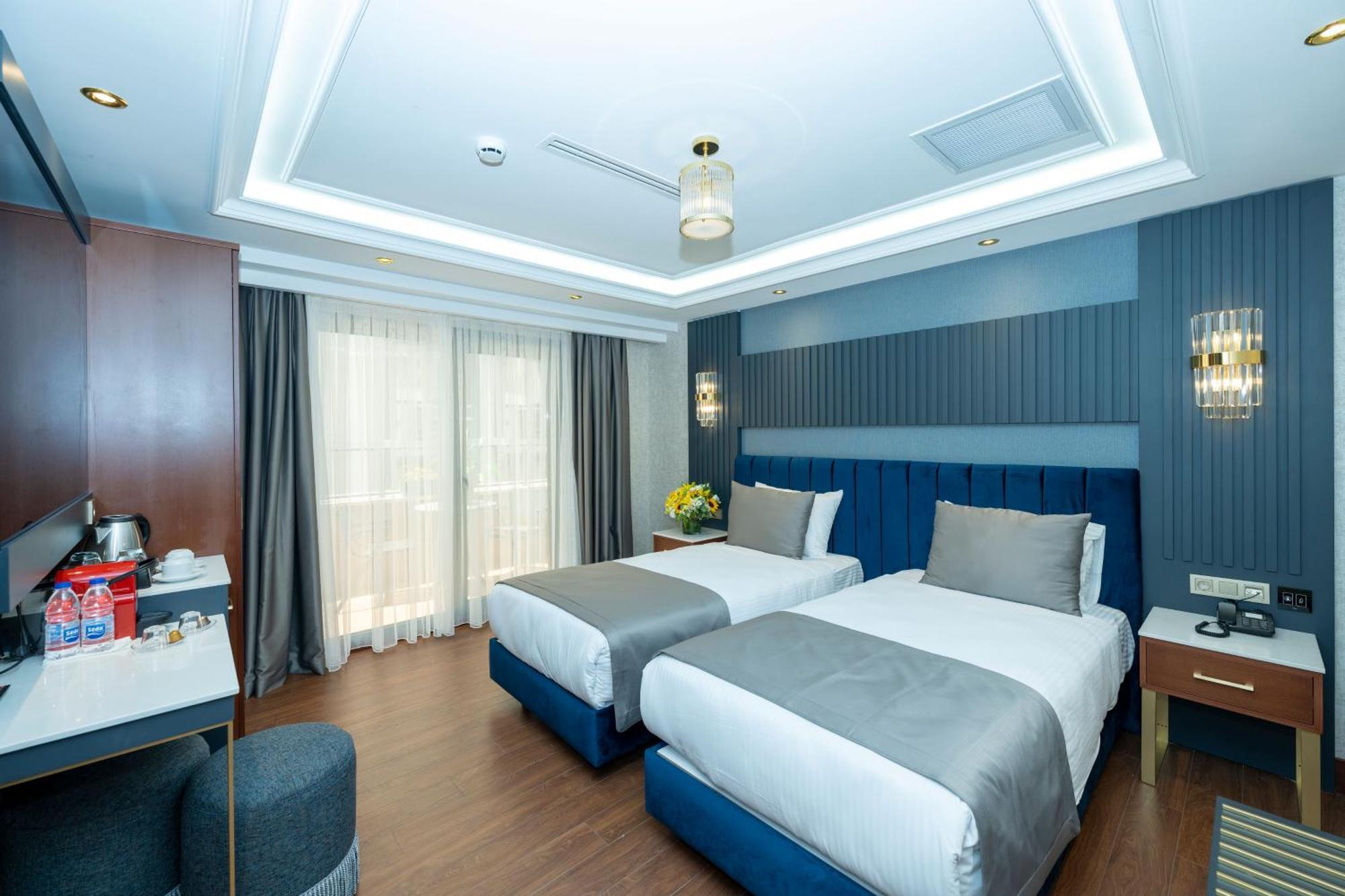 Freya Hotel Istanbul Bagian luar foto