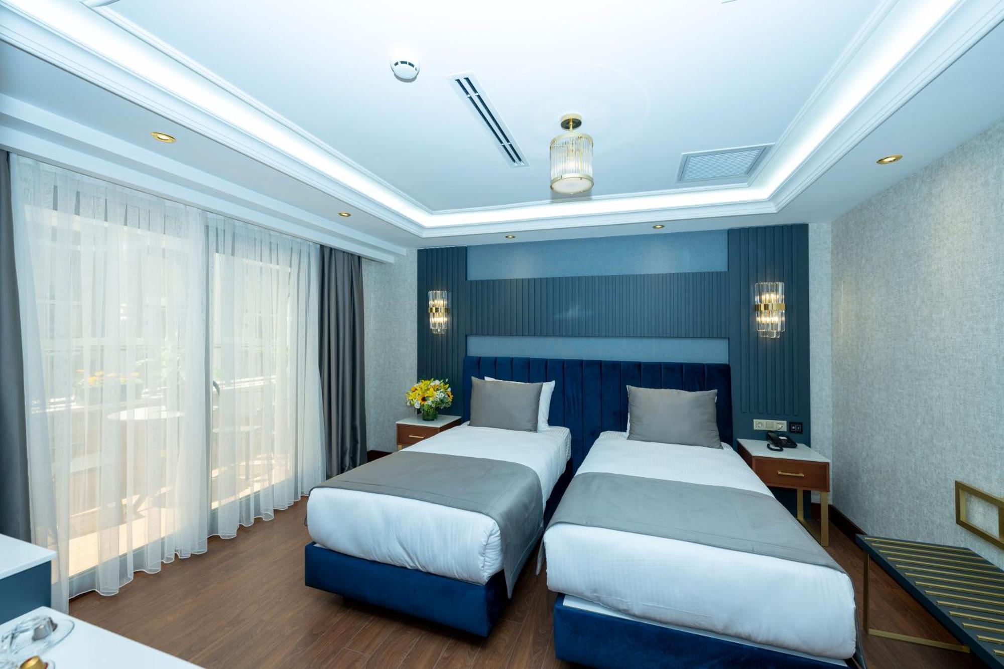 Freya Hotel Istanbul Bagian luar foto